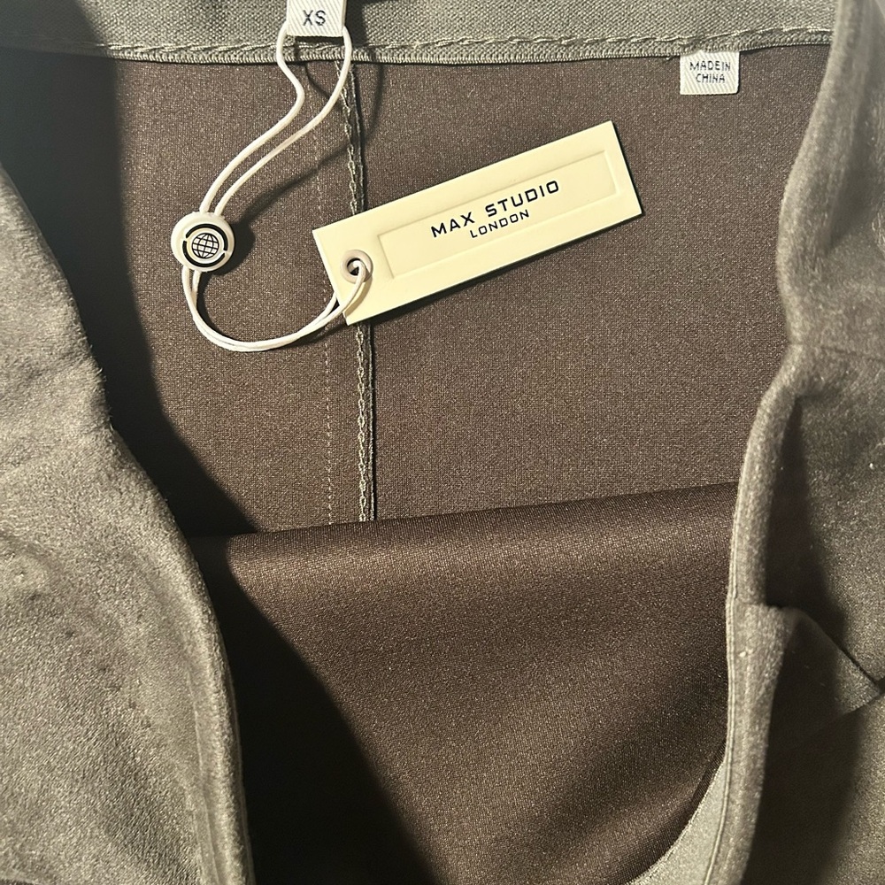 Max Studio London 26”W Faux Suede Wrap Mini Skirt Army Green - Picture 5 of 15